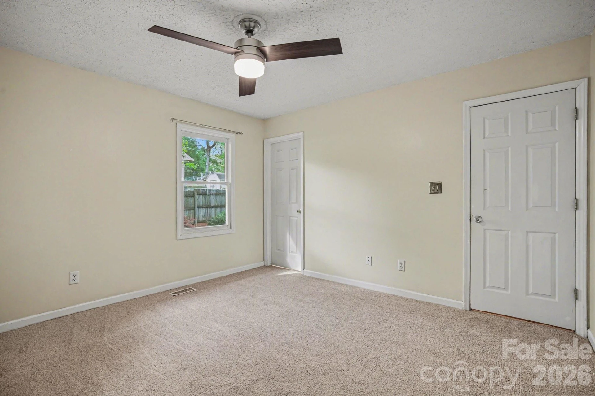 105 Chalice Court - Photo 24