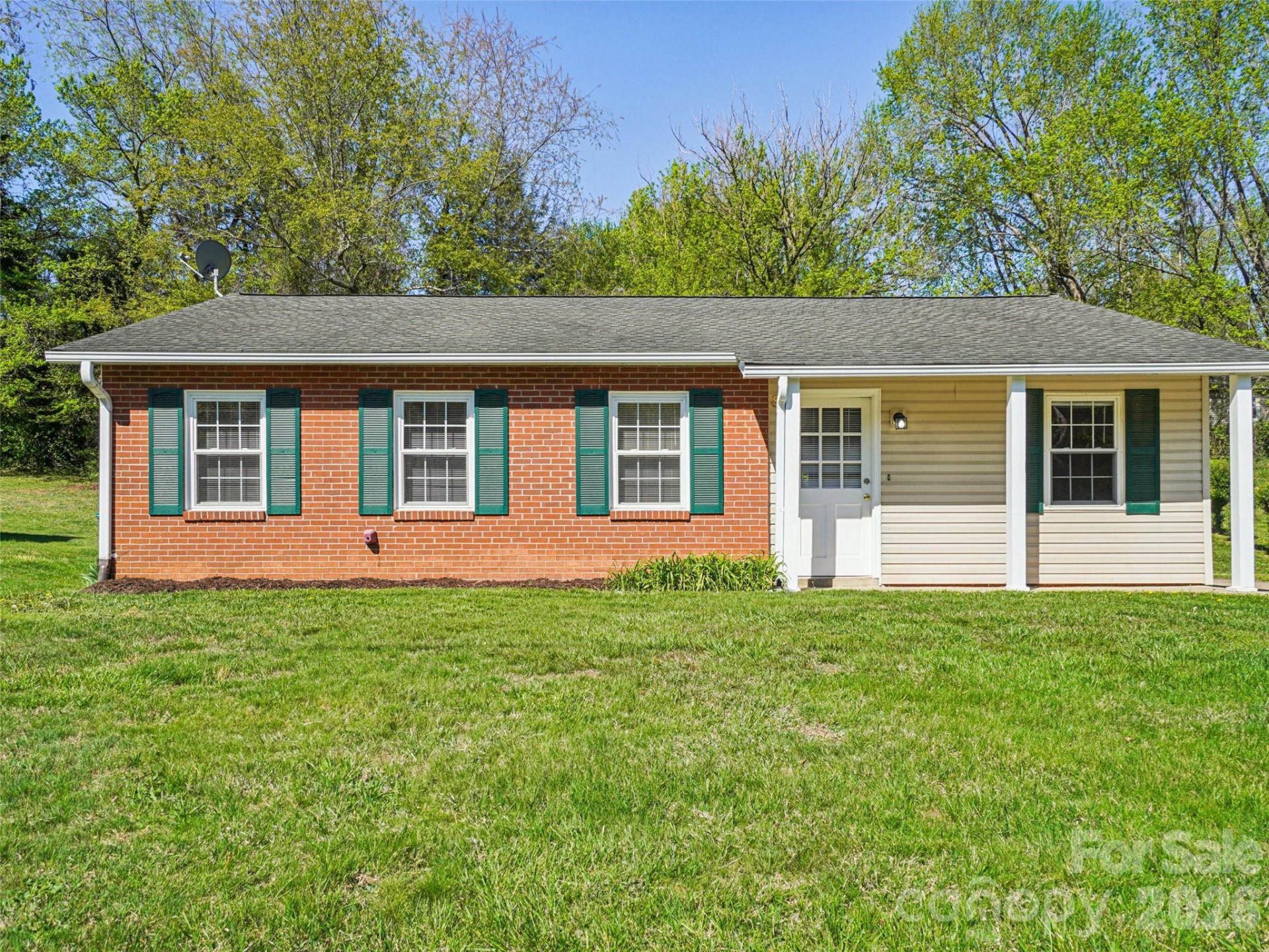 88 Lees Creek Road - Photo 2