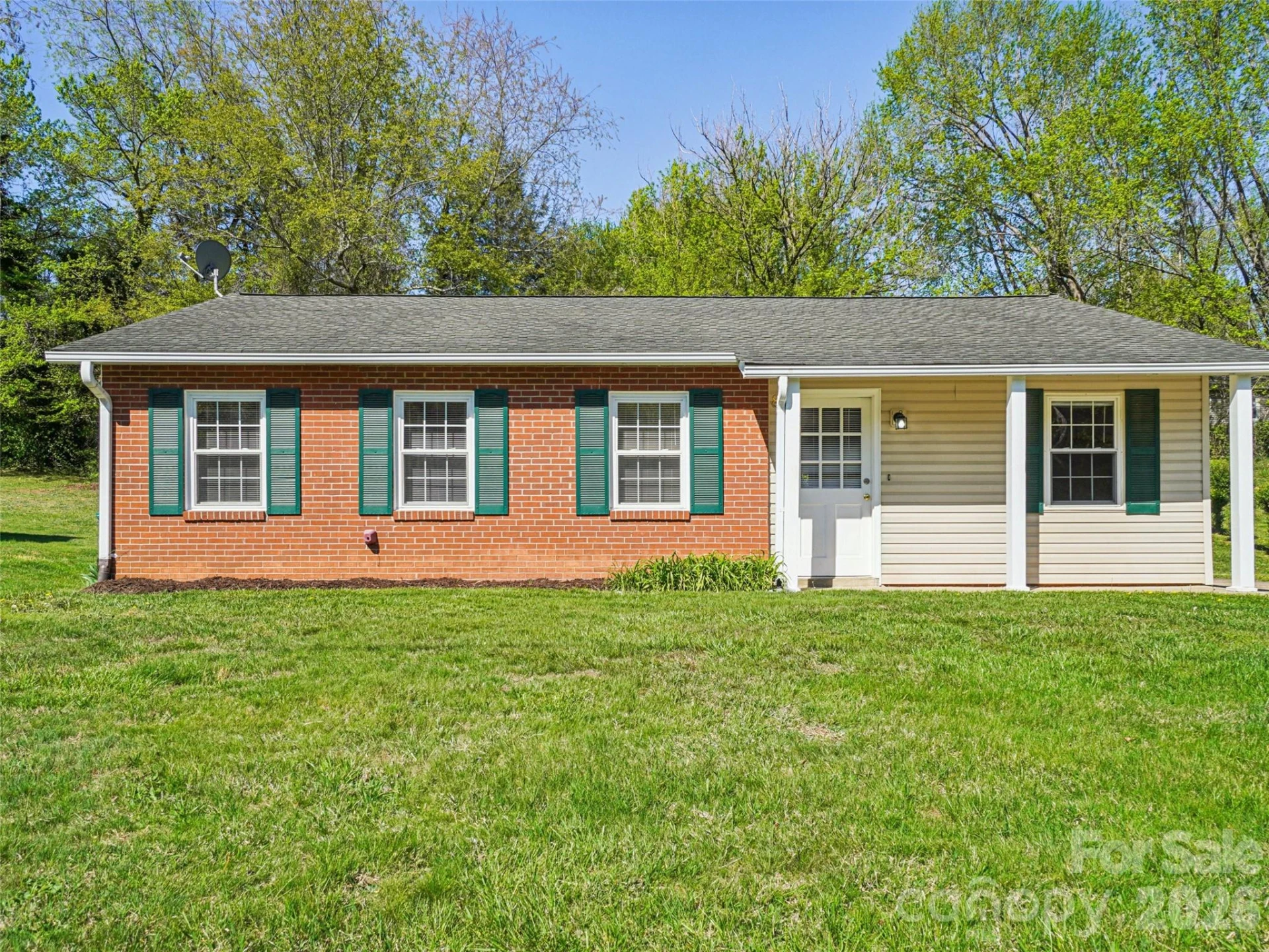 88 Lees Creek Road - Photo 2