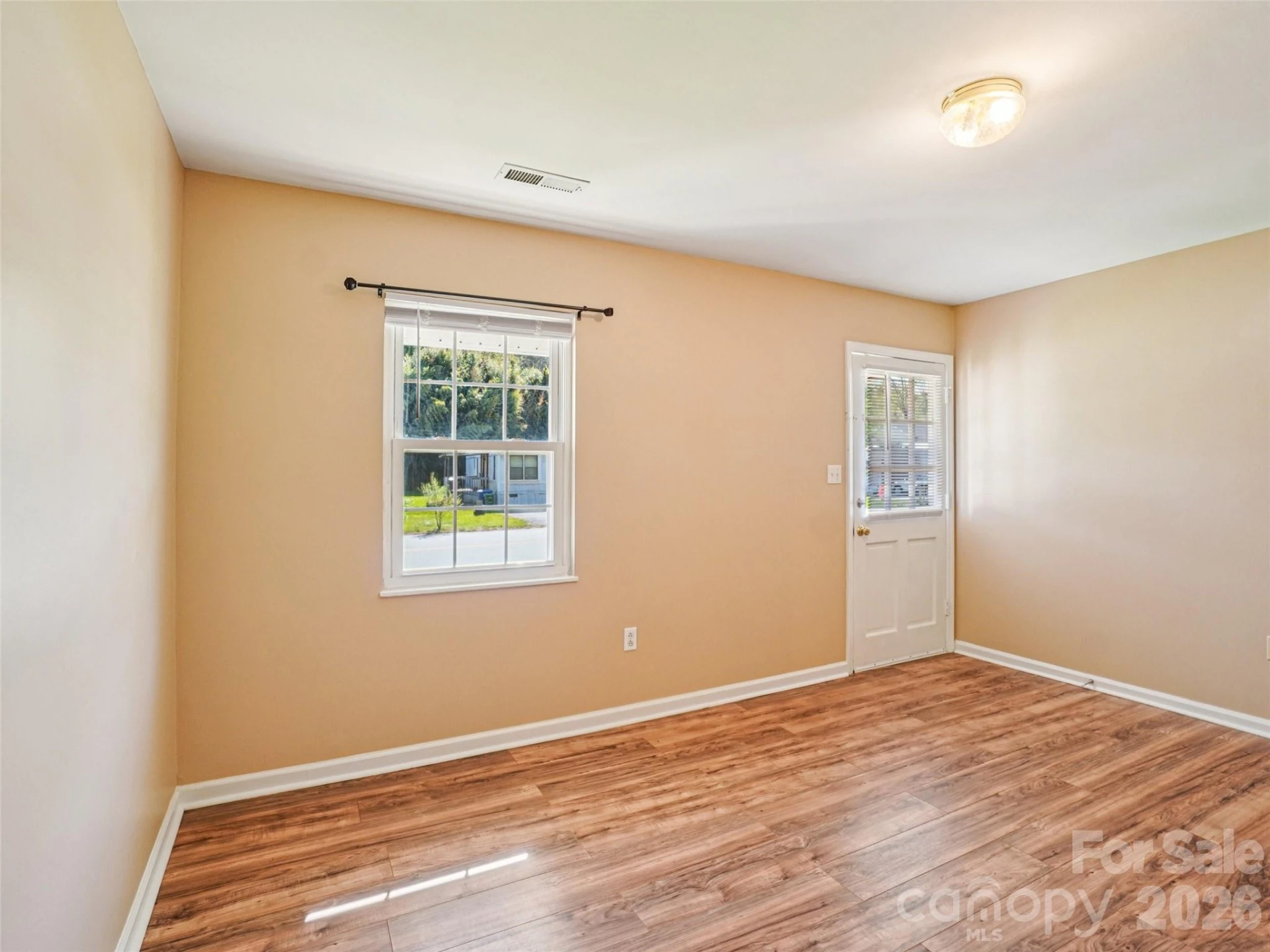 88 Lees Creek Road - Photo 5