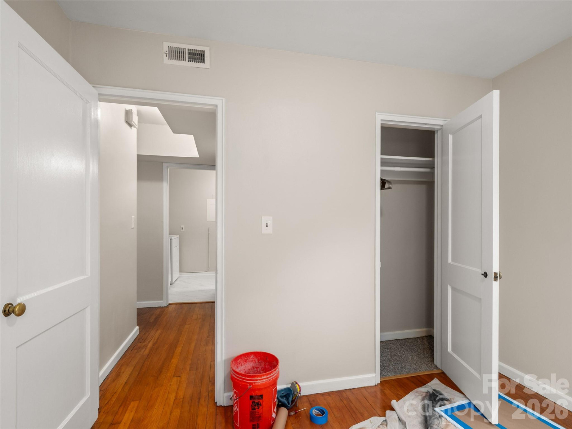 8 Units - 615 Biltmore Avenue - Photo 21