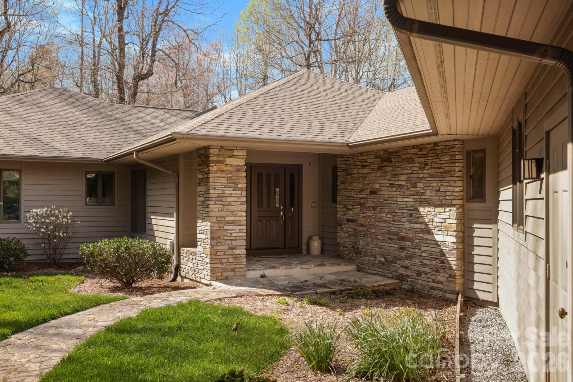 100 Elmridge Drive - Photo 3