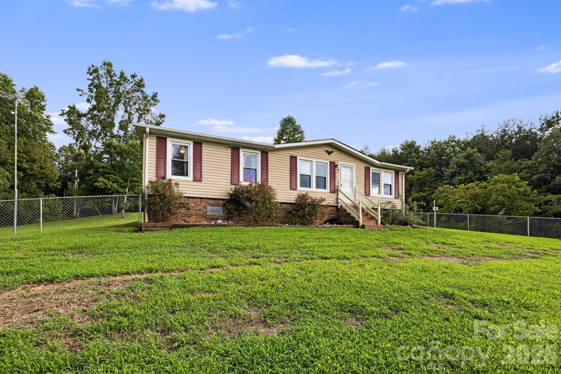 2490 Painters Gap Road - Photo 3