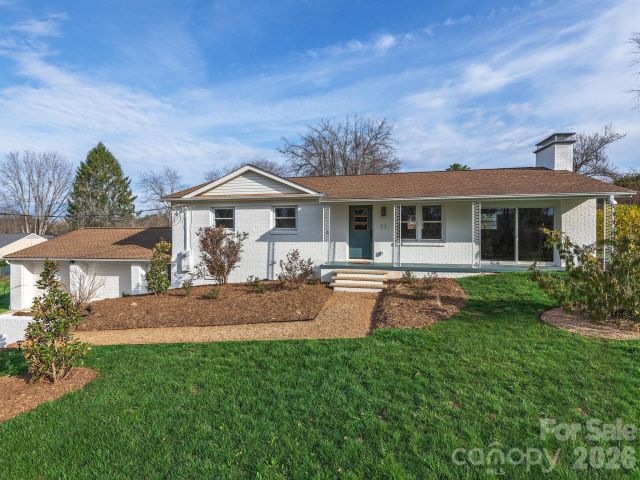 11 Clinton Street, Weaverville, NC, 28787