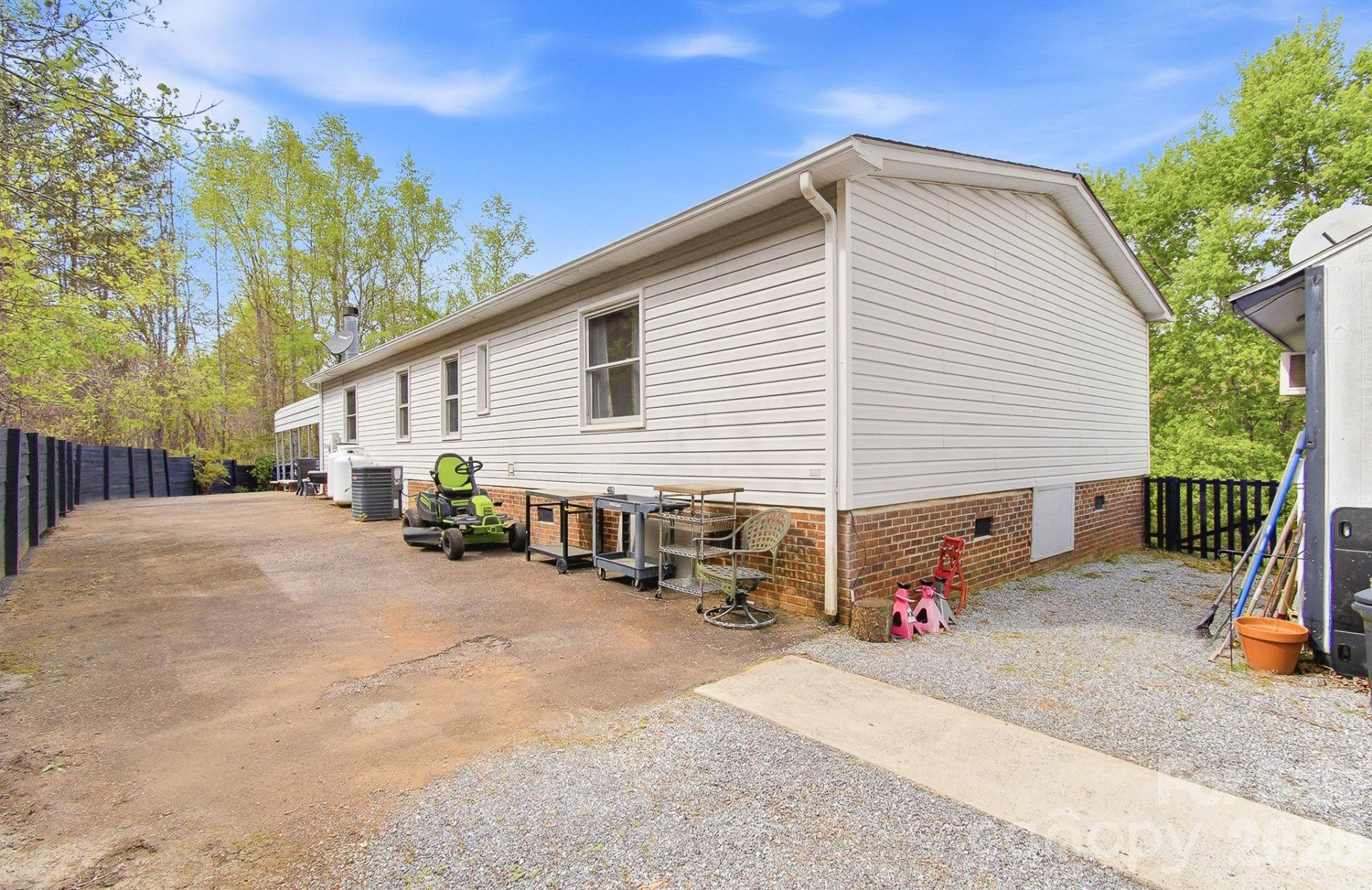 1003 Camp Creek Road - Photo 32