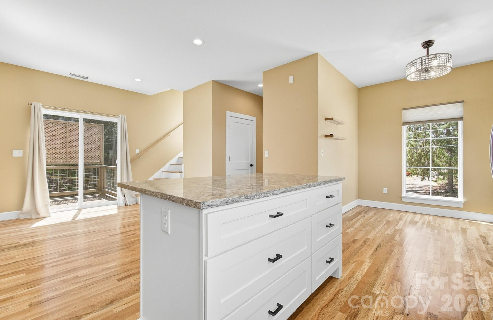 180 Moody Avenue - Photo 14