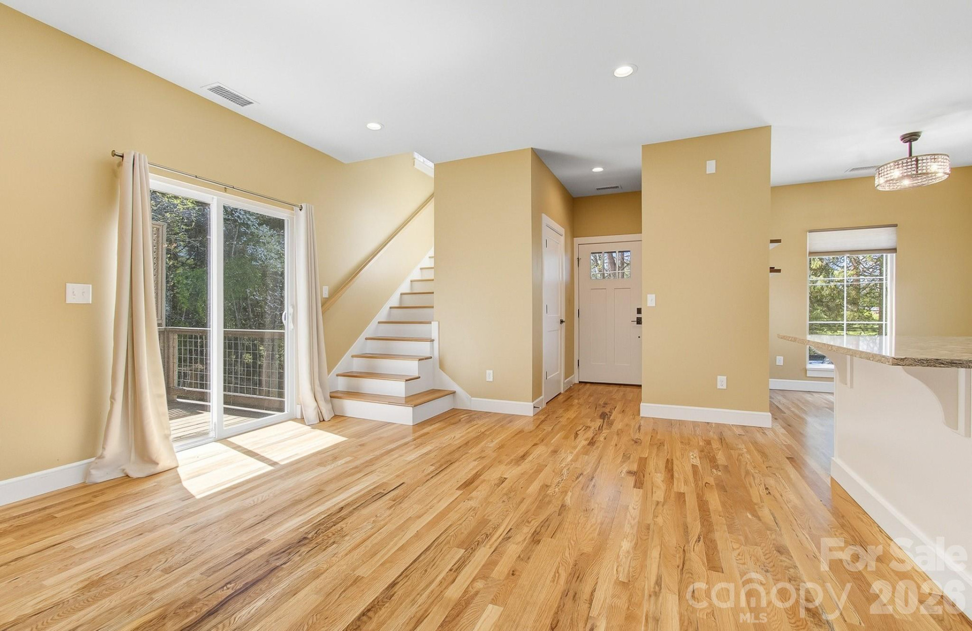 180 Moody Avenue - Photo 22
