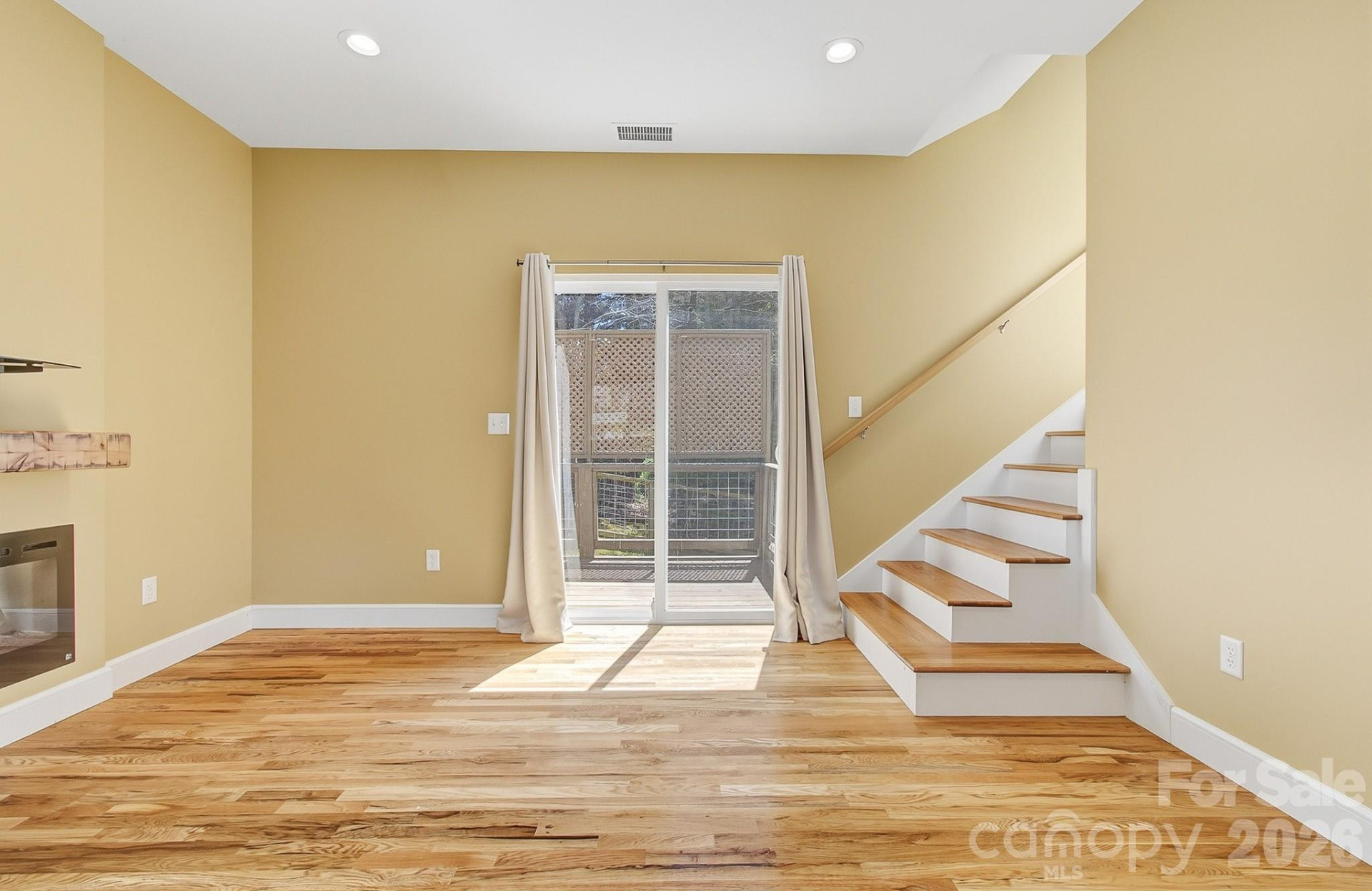 180 Moody Avenue - Photo 25