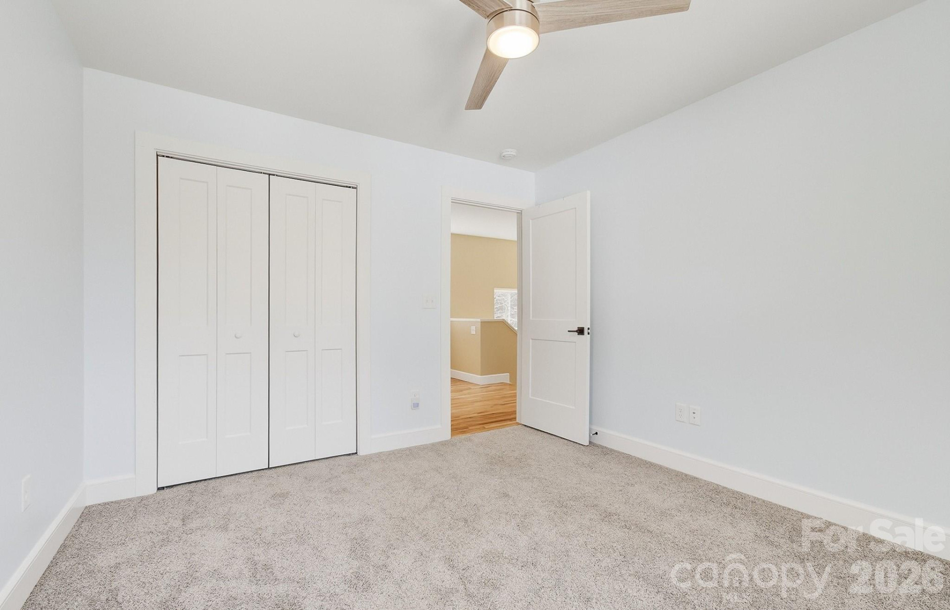 180 Moody Avenue - Photo 35