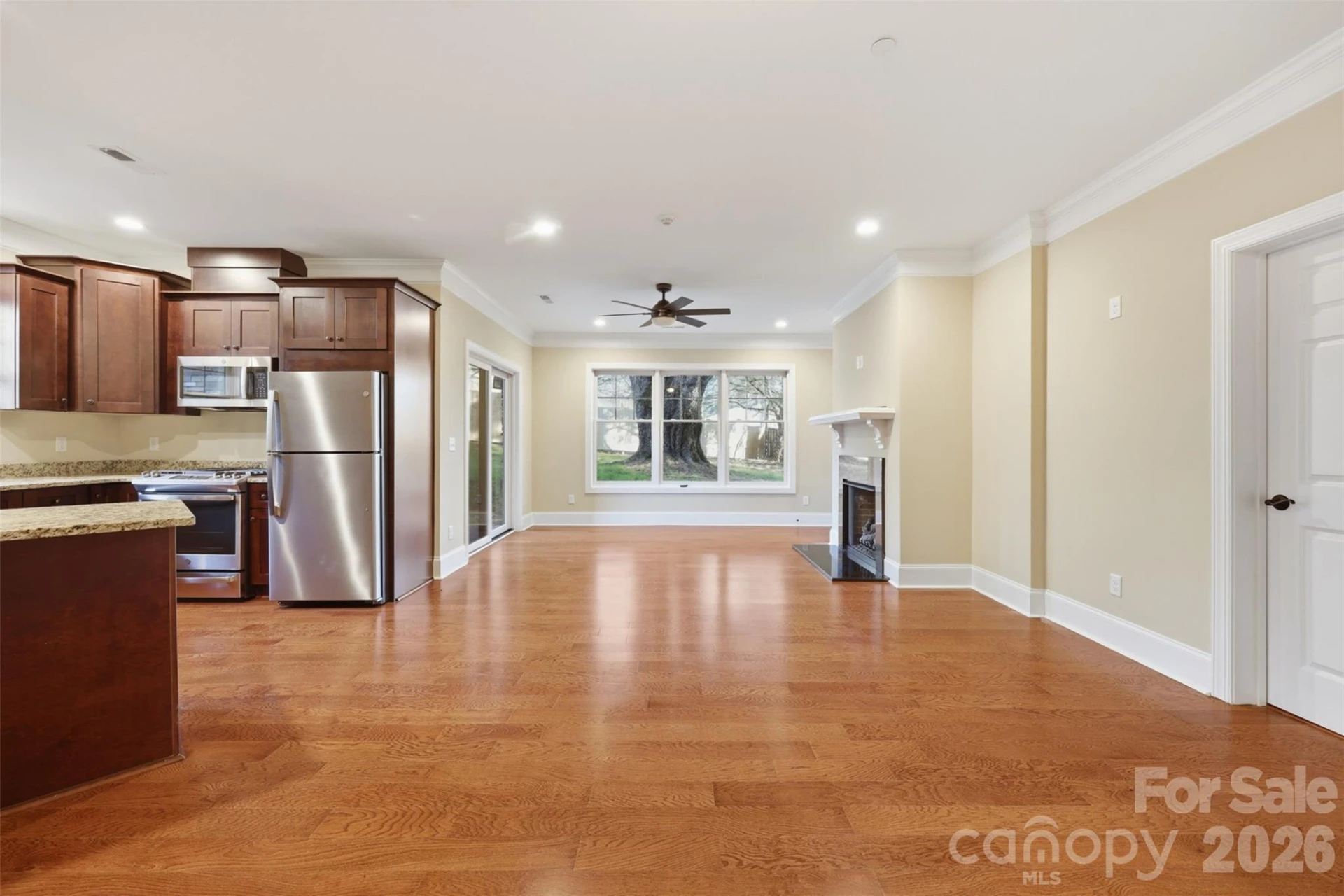 155 Gateway Drive #101 - Photo 3