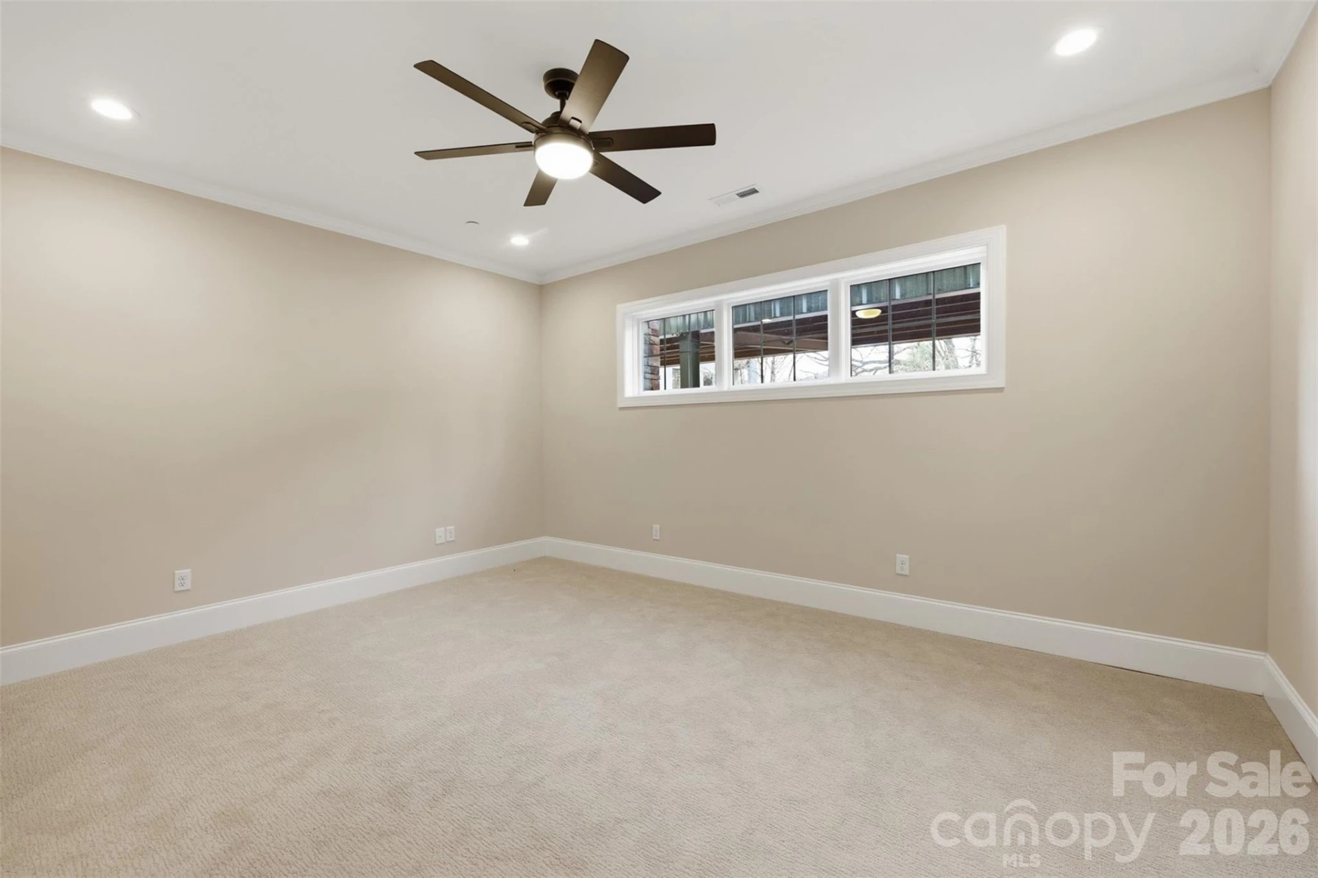 155 Gateway Drive #101 - Photo 21