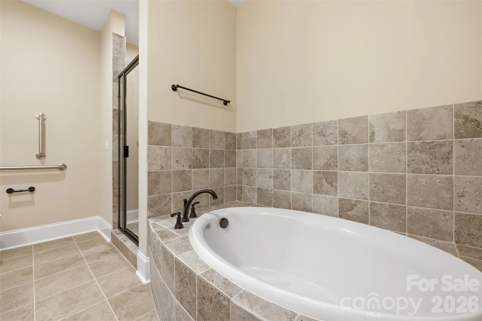155 Gateway Drive #101 - Photo 28