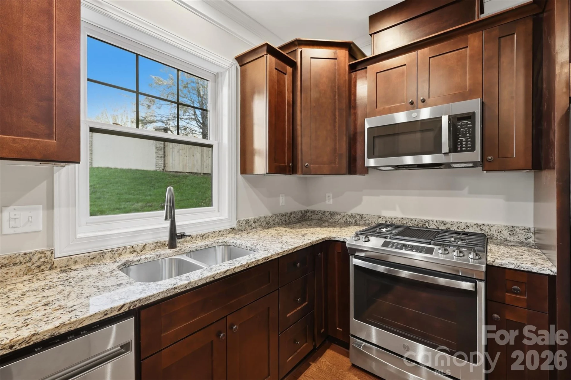155 Gateway Drive #101 - Photo 5