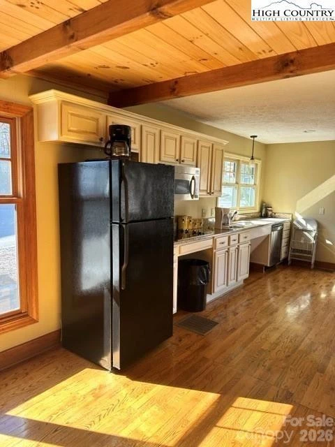 155 Gateway Drive #101 - Photo 47