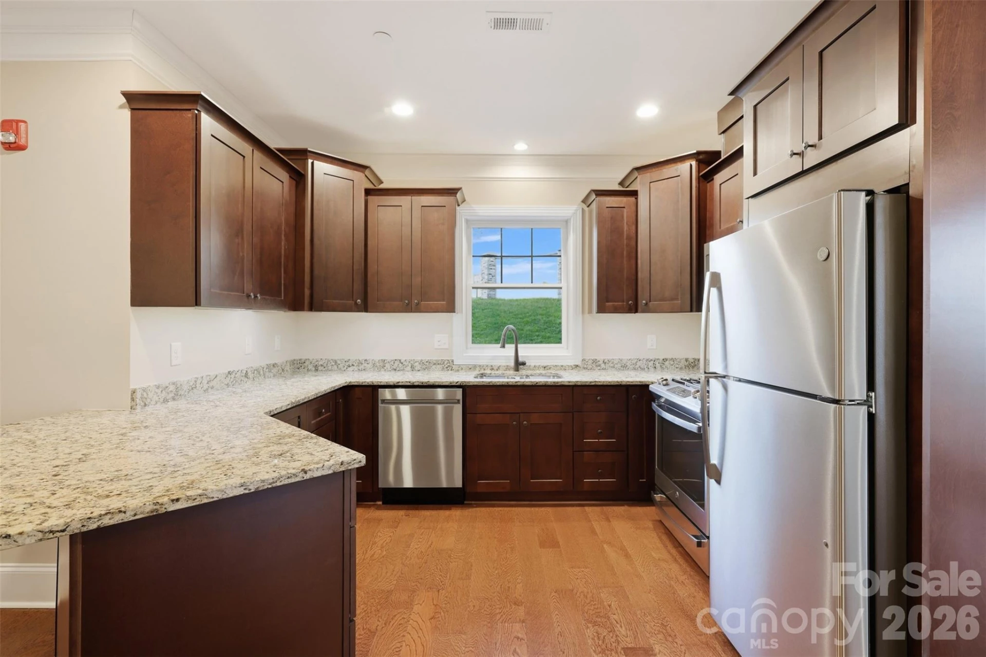 155 Gateway Drive #101 - Photo 8