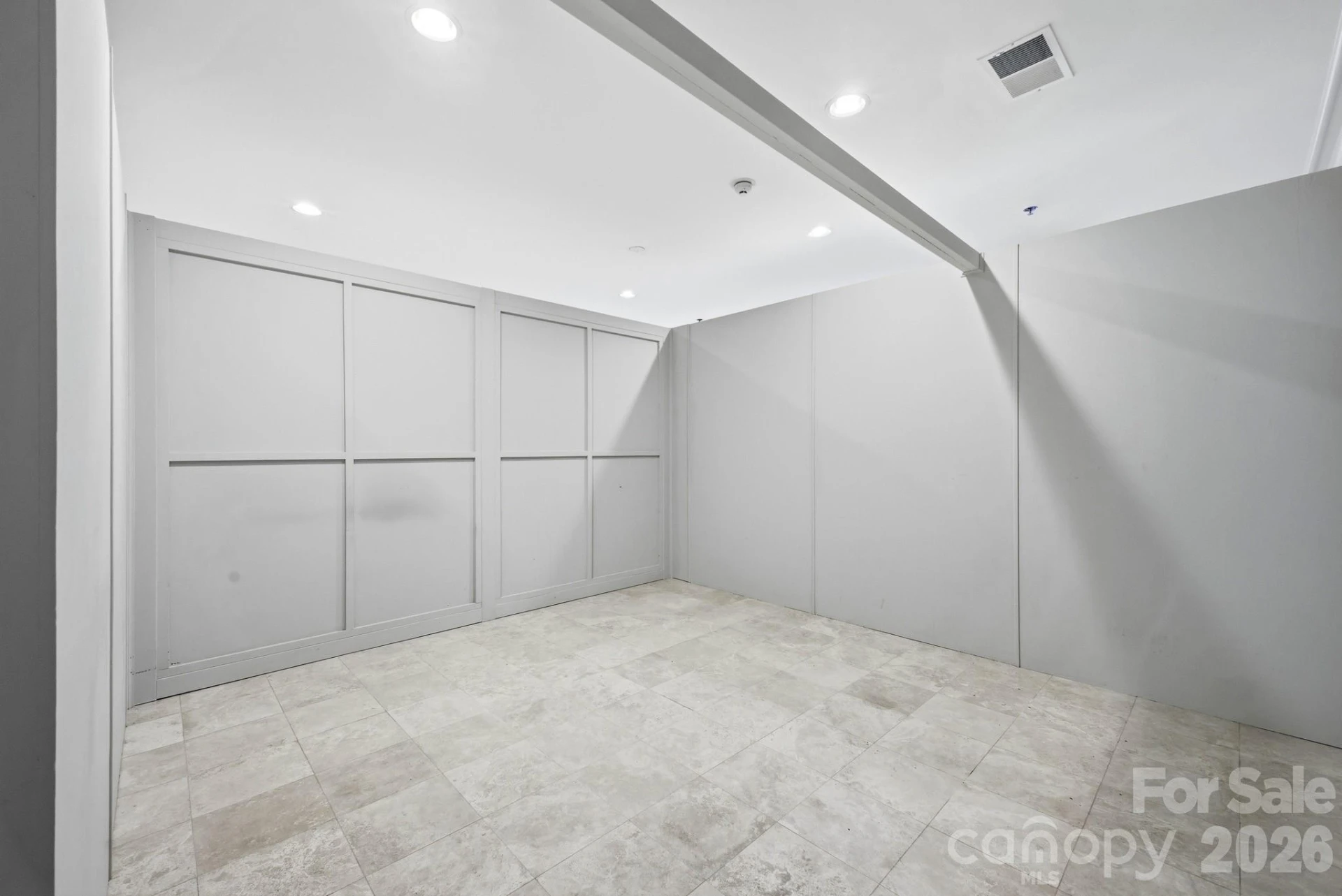 21 Battery Park Avenue #307 - Photo 8