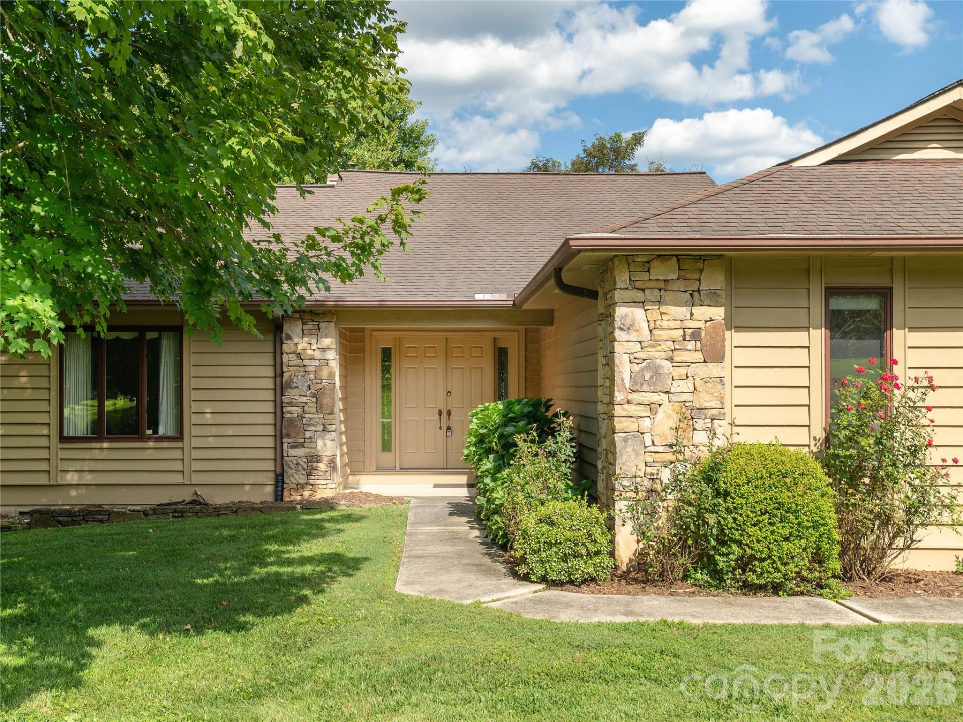 504 Crooked Creek Road - Photo 2