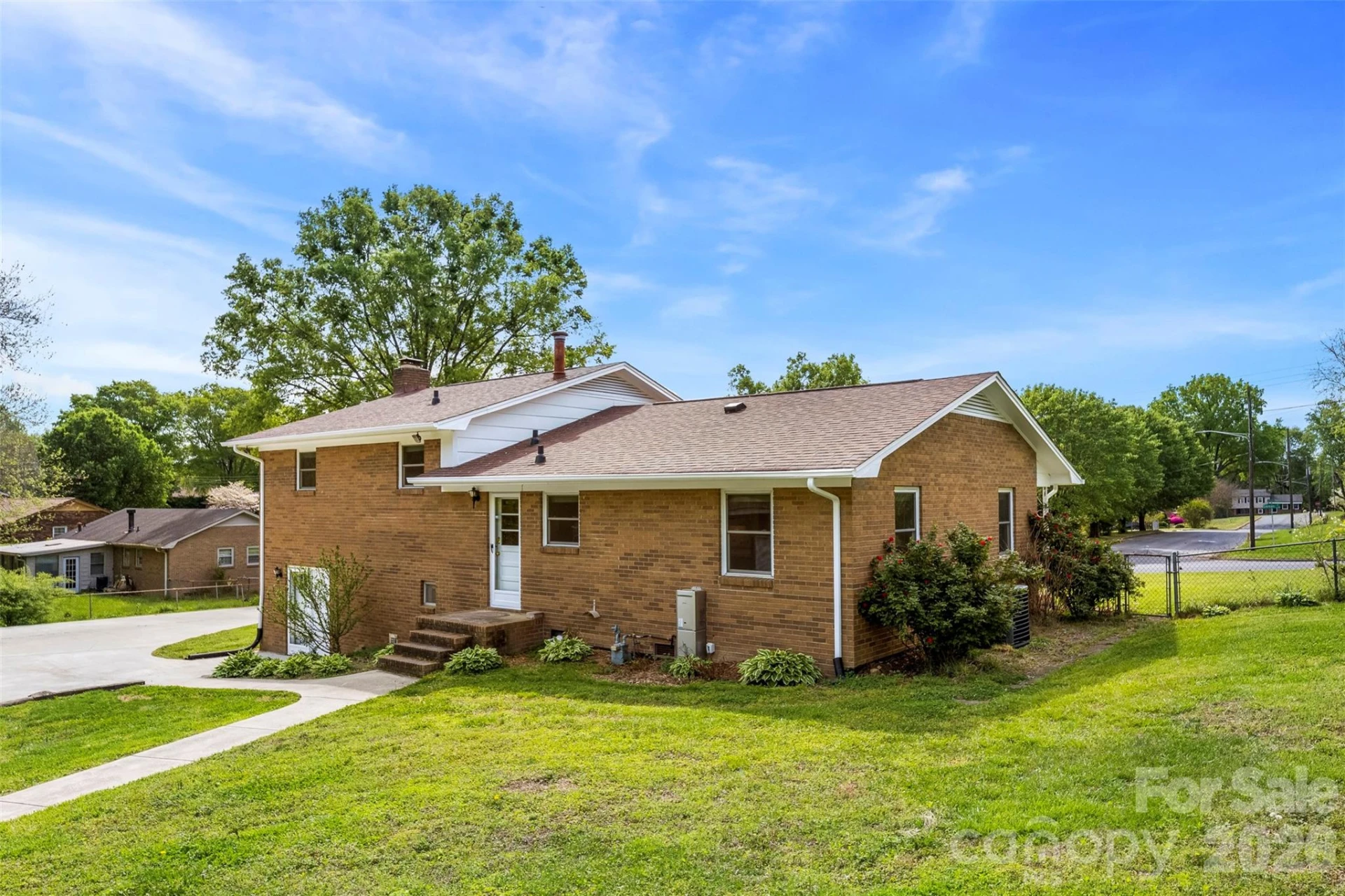2200 Simmons Street - Photo 41