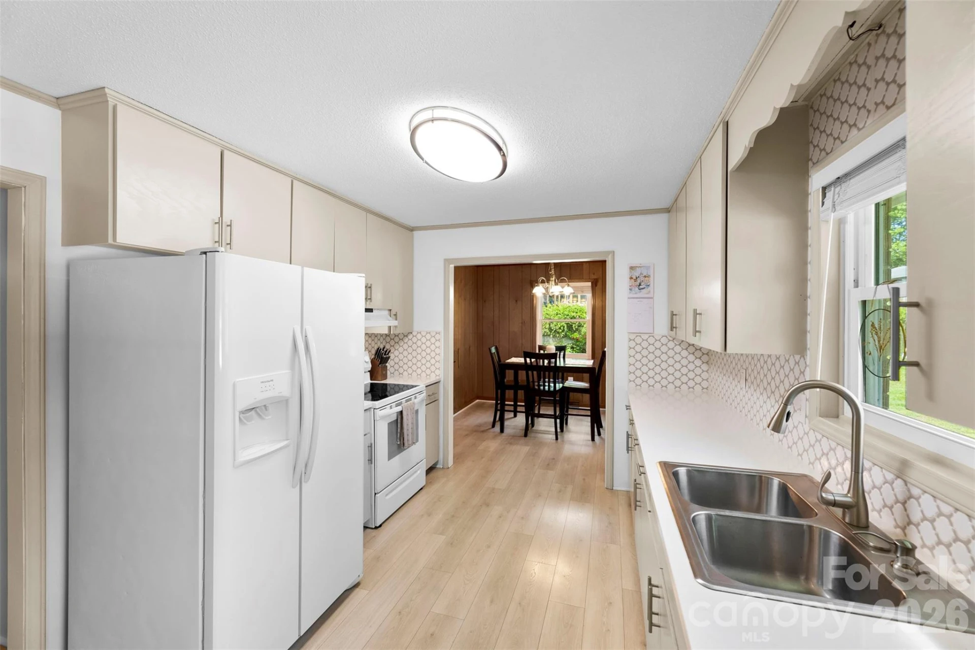 2200 Simmons Street - Photo 7