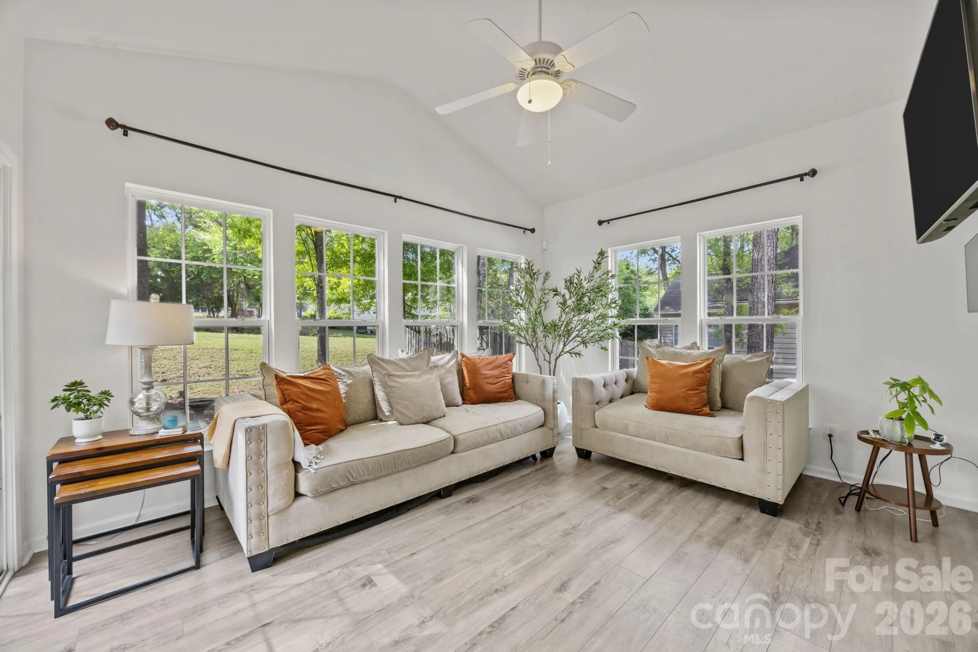 1317 Shimmer Light Circle - Photo 18