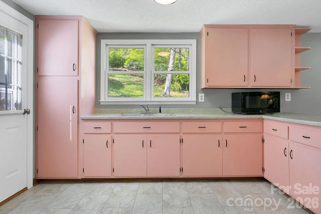 1482 Island Ford Road - Photo 16
