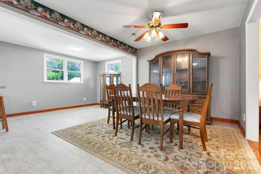 1482 Island Ford Road - Photo 19
