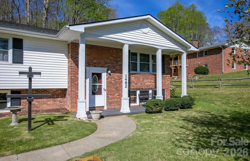 1482 Island Ford Road - Photo 4