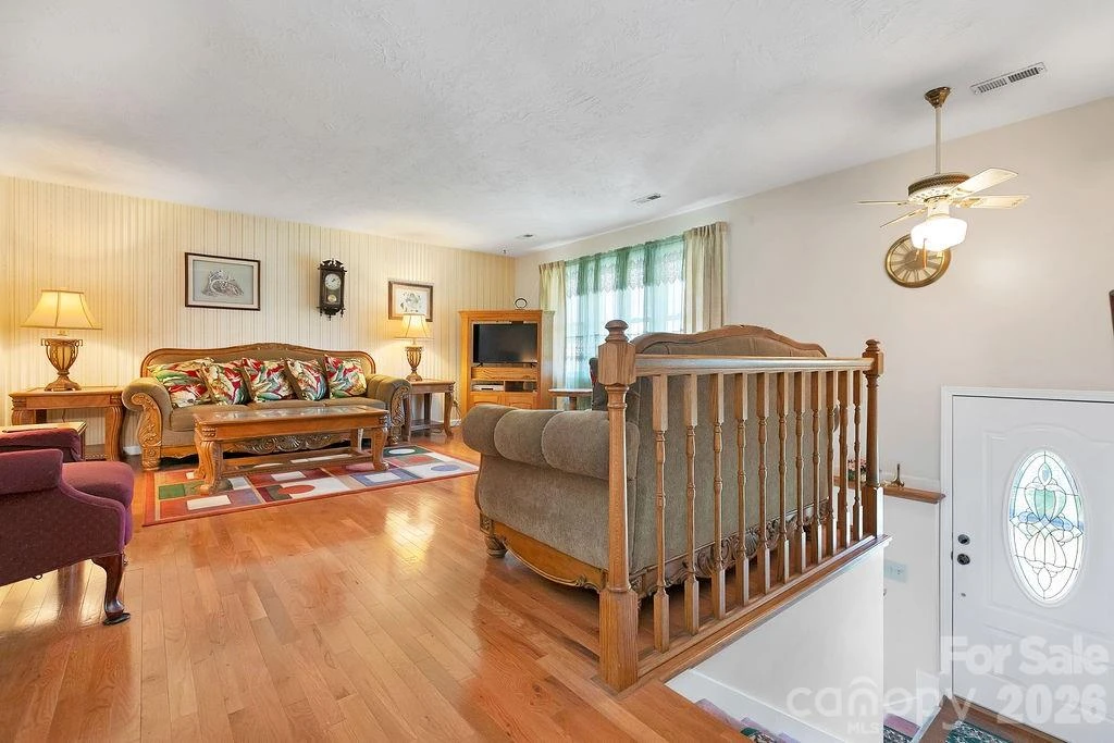 1482 Island Ford Road - Photo 5