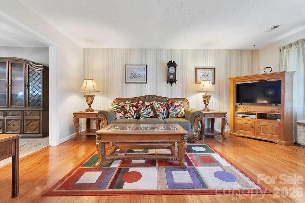 1482 Island Ford Road - Photo 8
