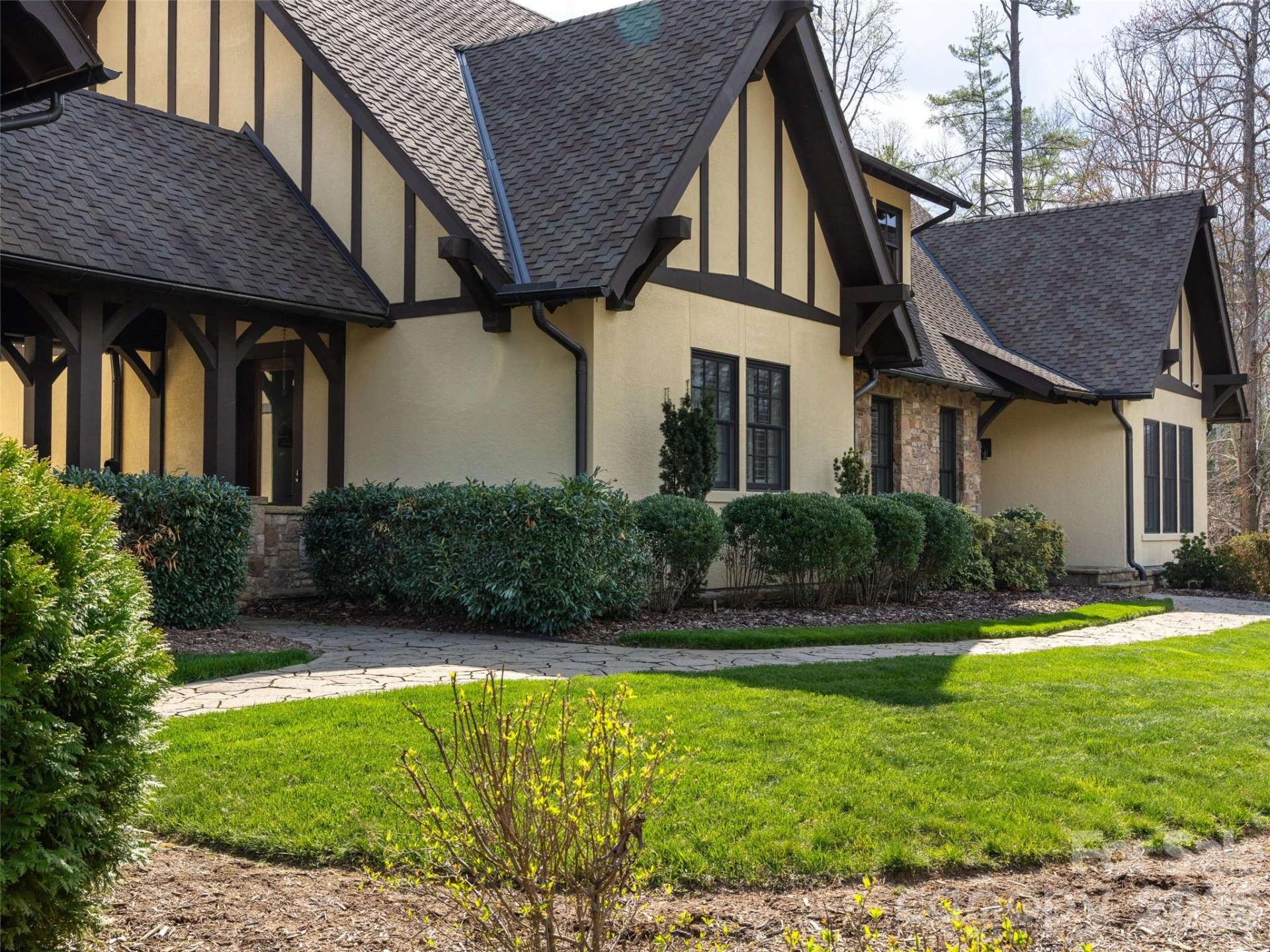 75 Chauncey Circle - Photo 2