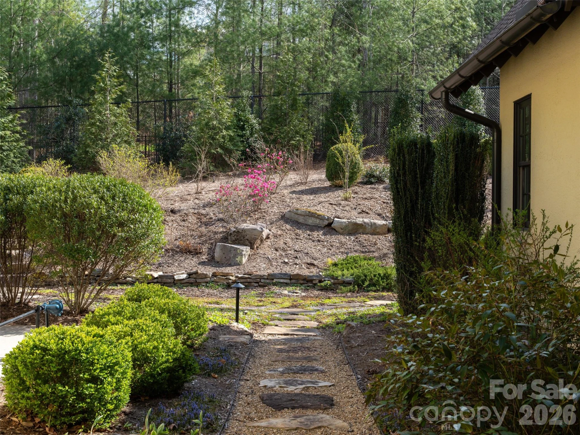 75 Chauncey Circle - Photo 26