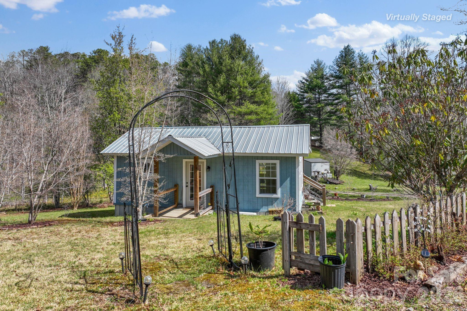 54 Kimiko Lane - Photo 4