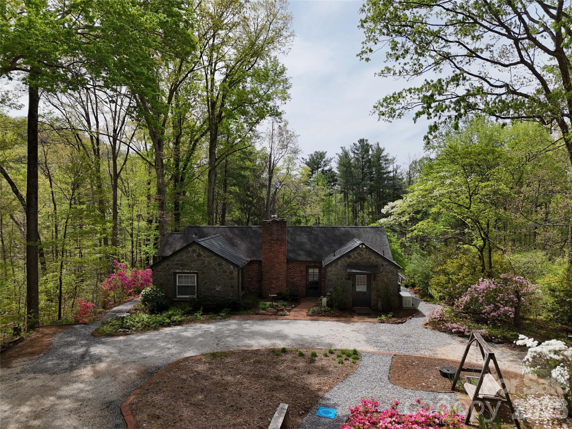 100 Woodmere Drive - Photo 21