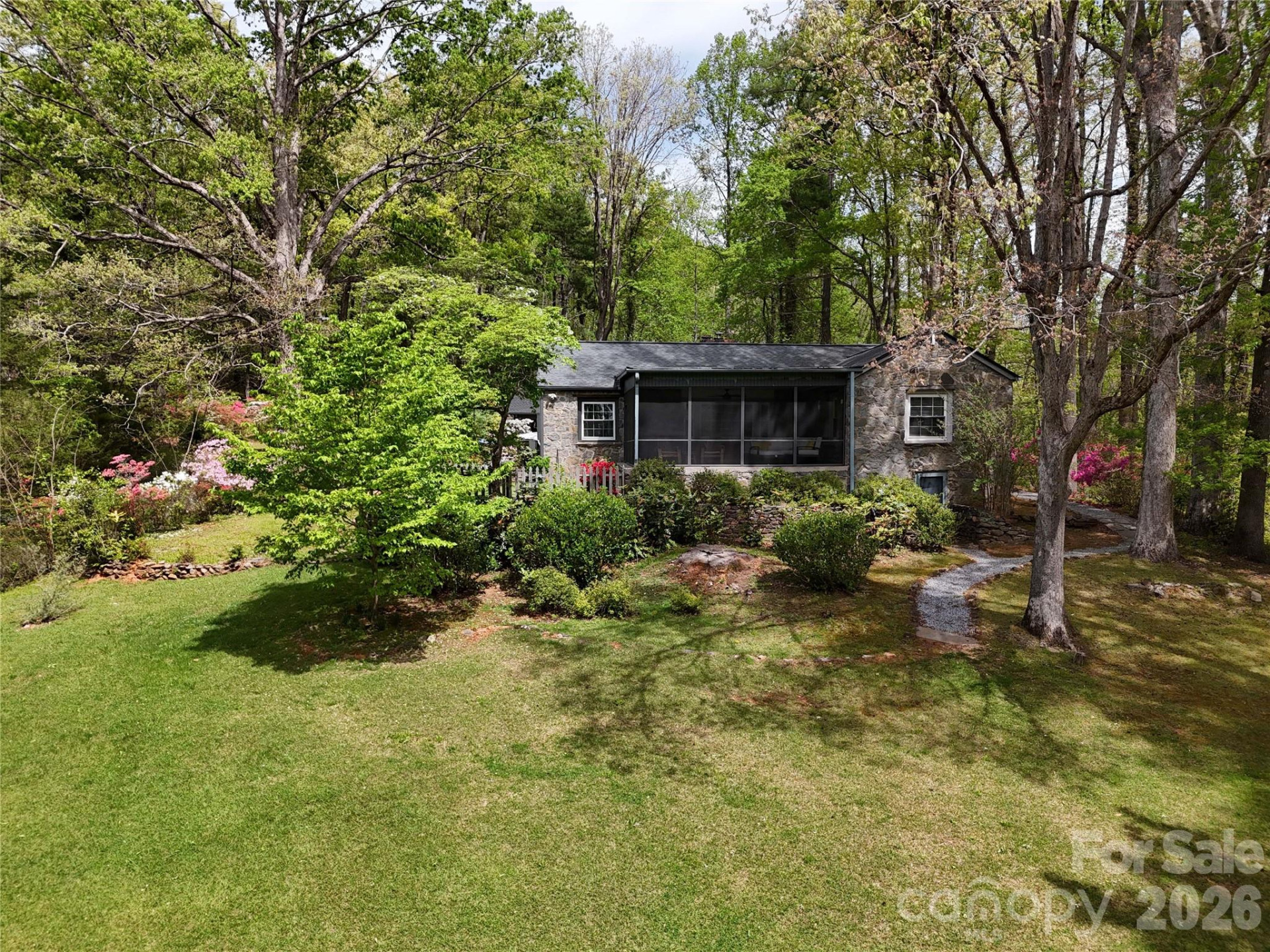 100 Woodmere Drive - Photo 22