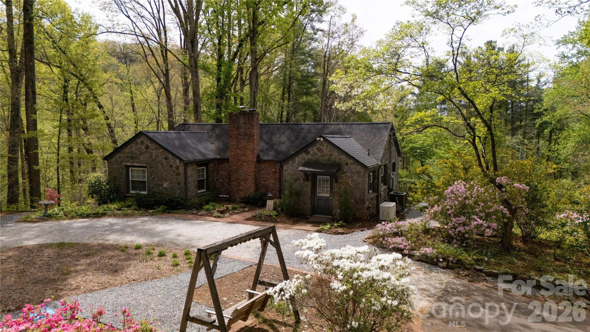 100 Woodmere Drive - Photo 5