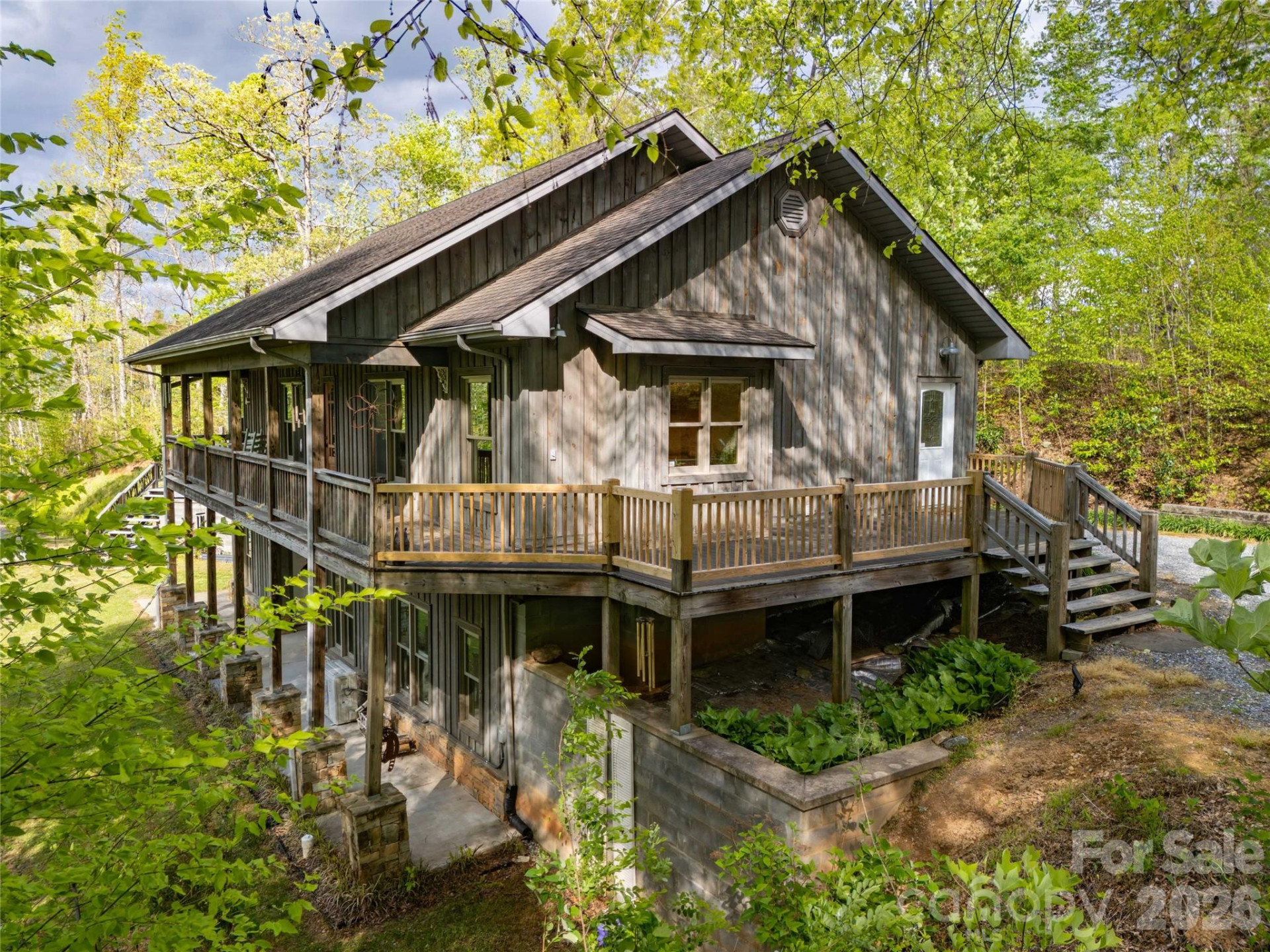 219 Sandalwood Drive - Photo 2