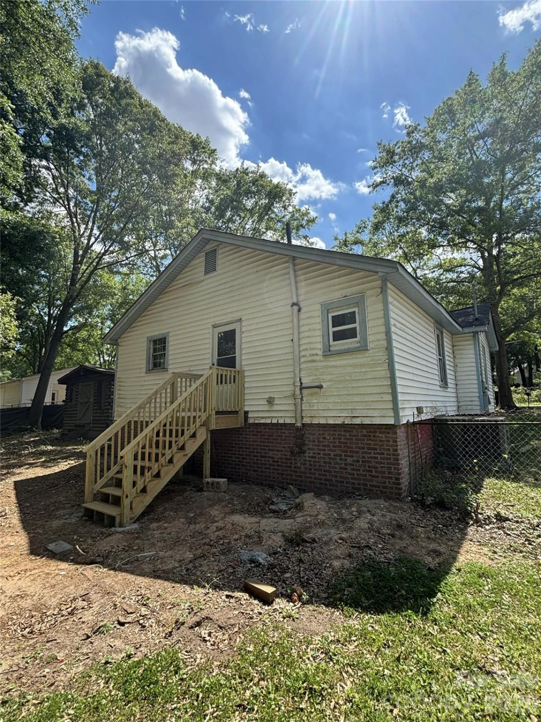 1040 East Drive - Photo 11
