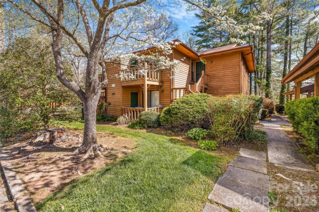 521 Courtwood Lane, Hendersonville, NC, 28739