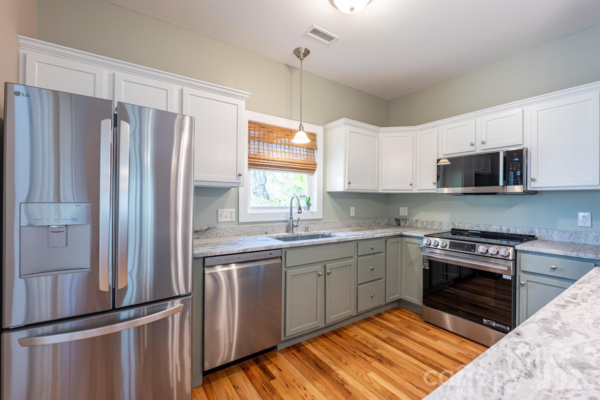 4 Cottage Court - Photo 17