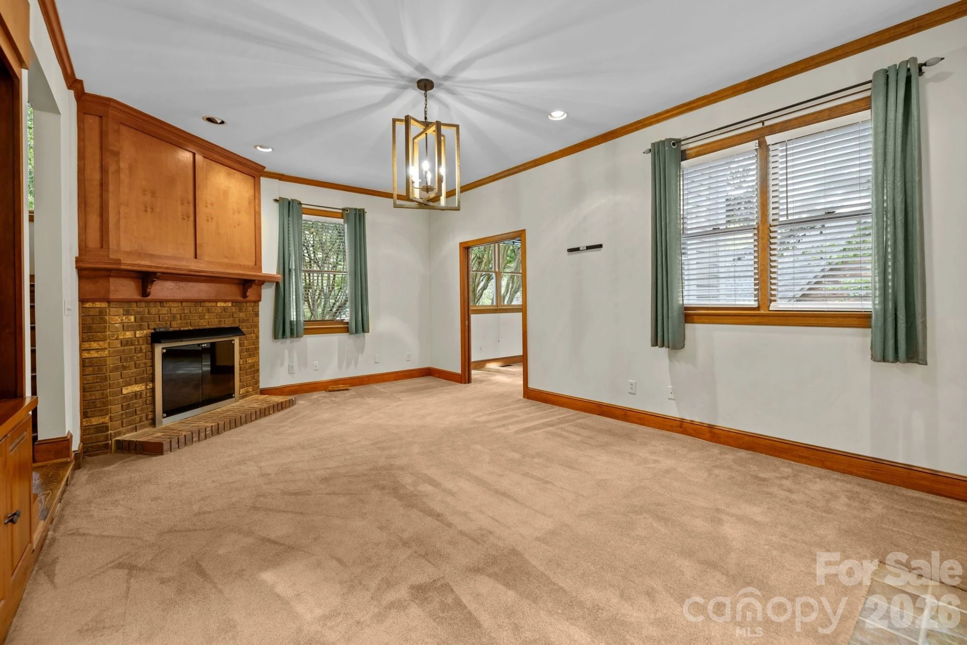 230 Brackenbury Lane - Photo 16