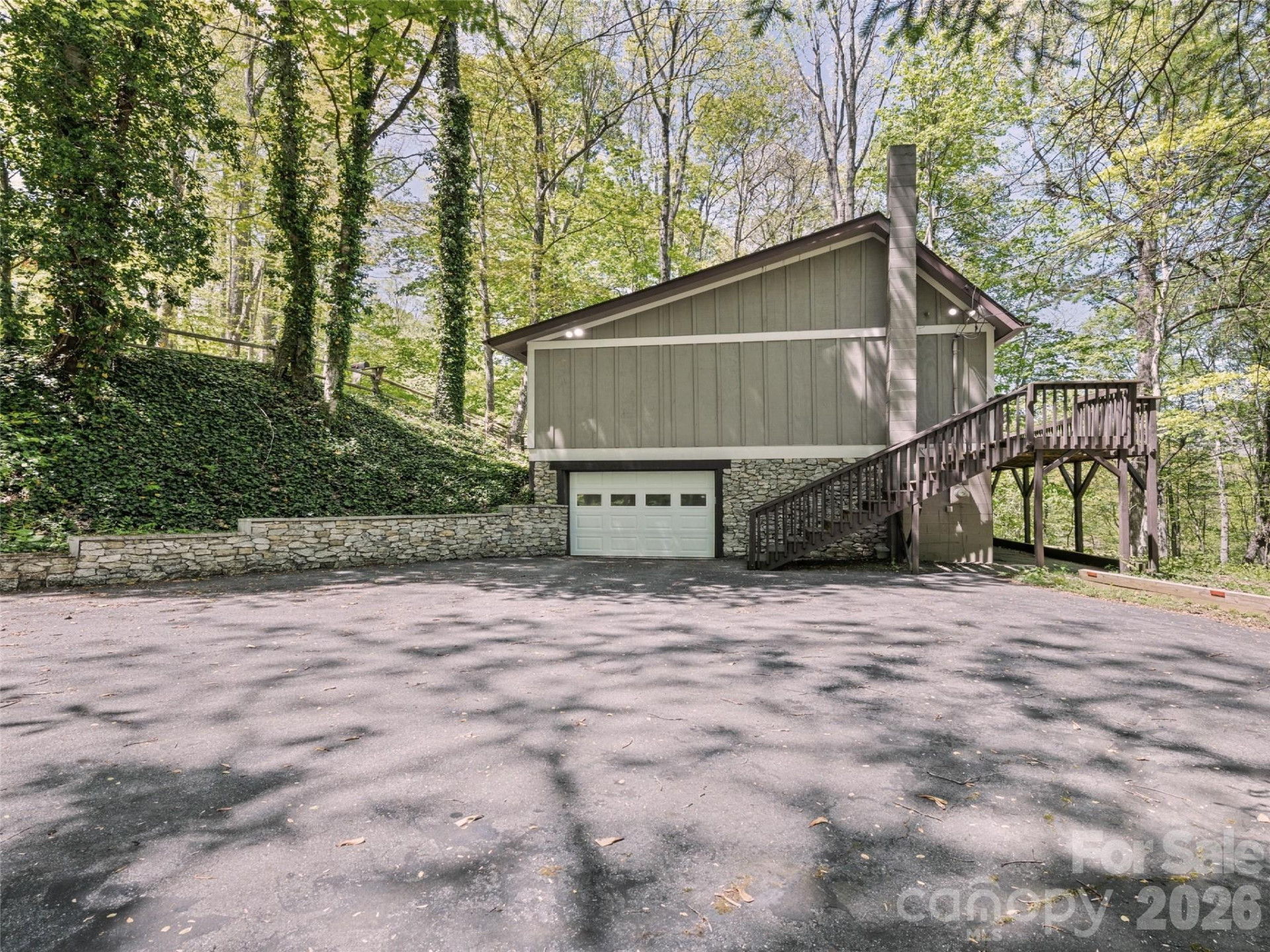 662 Locust Drive - Photo 29