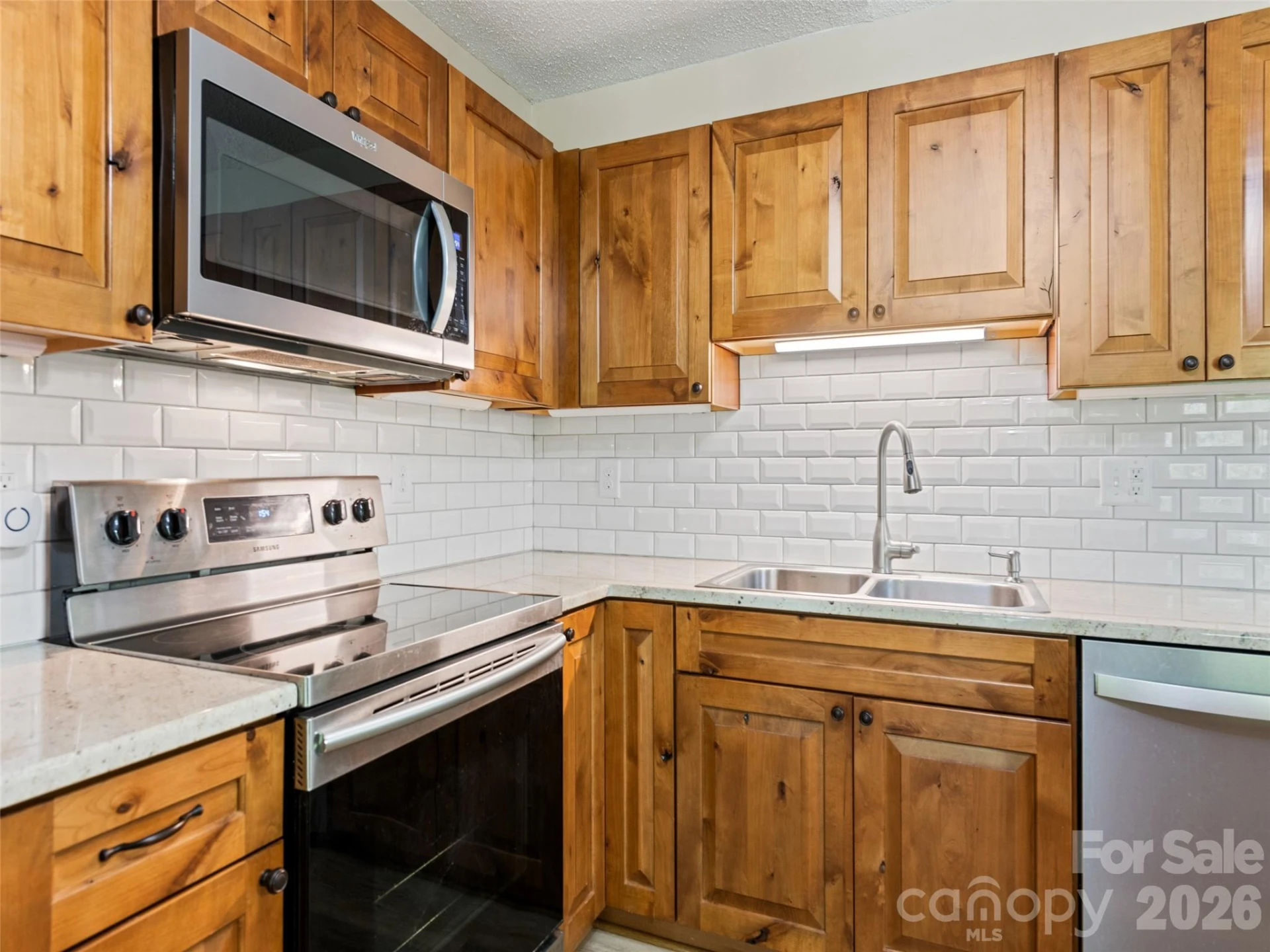 662 Locust Drive - Photo 8