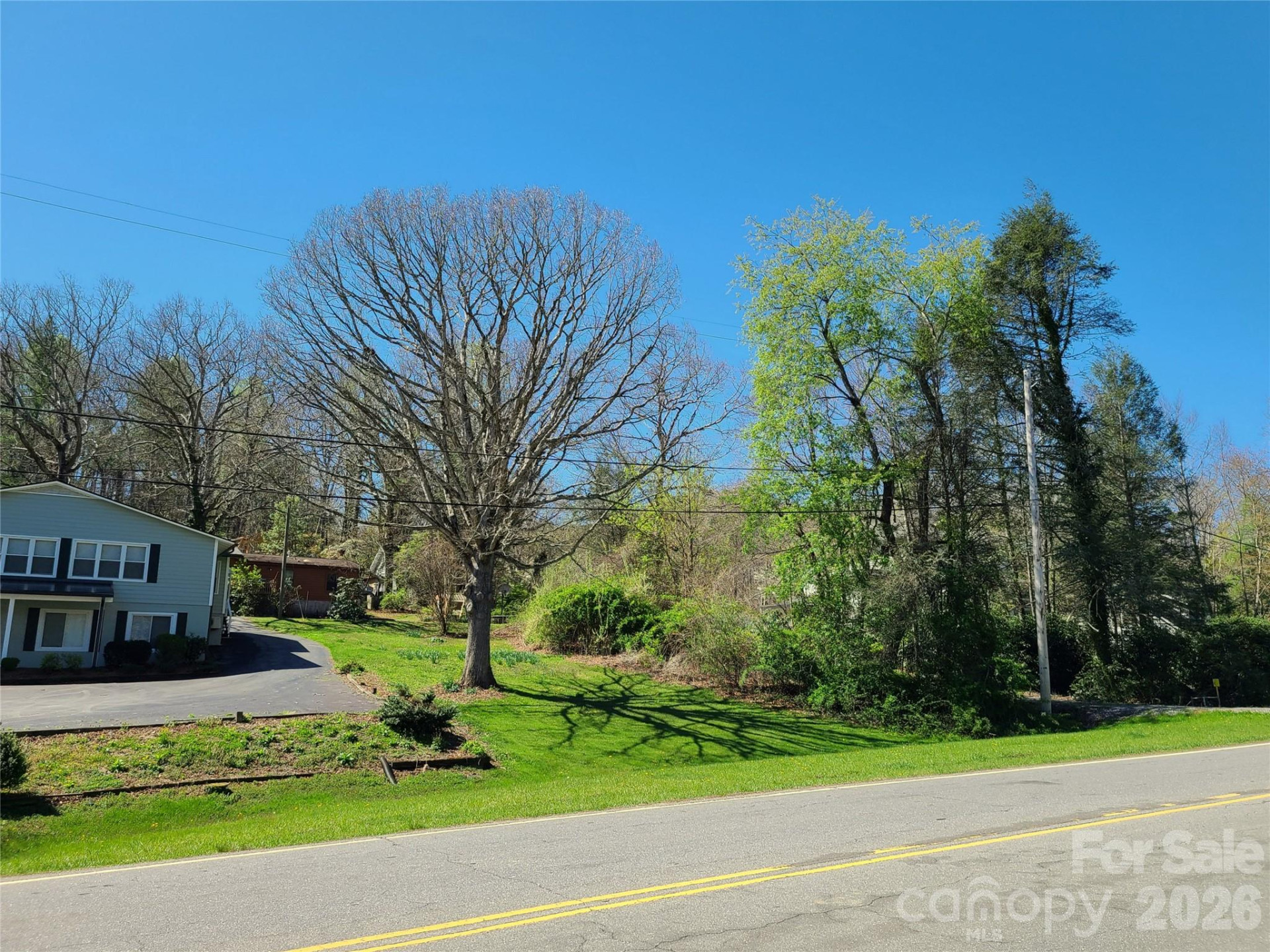 106 Yates Avenue - Photo 12