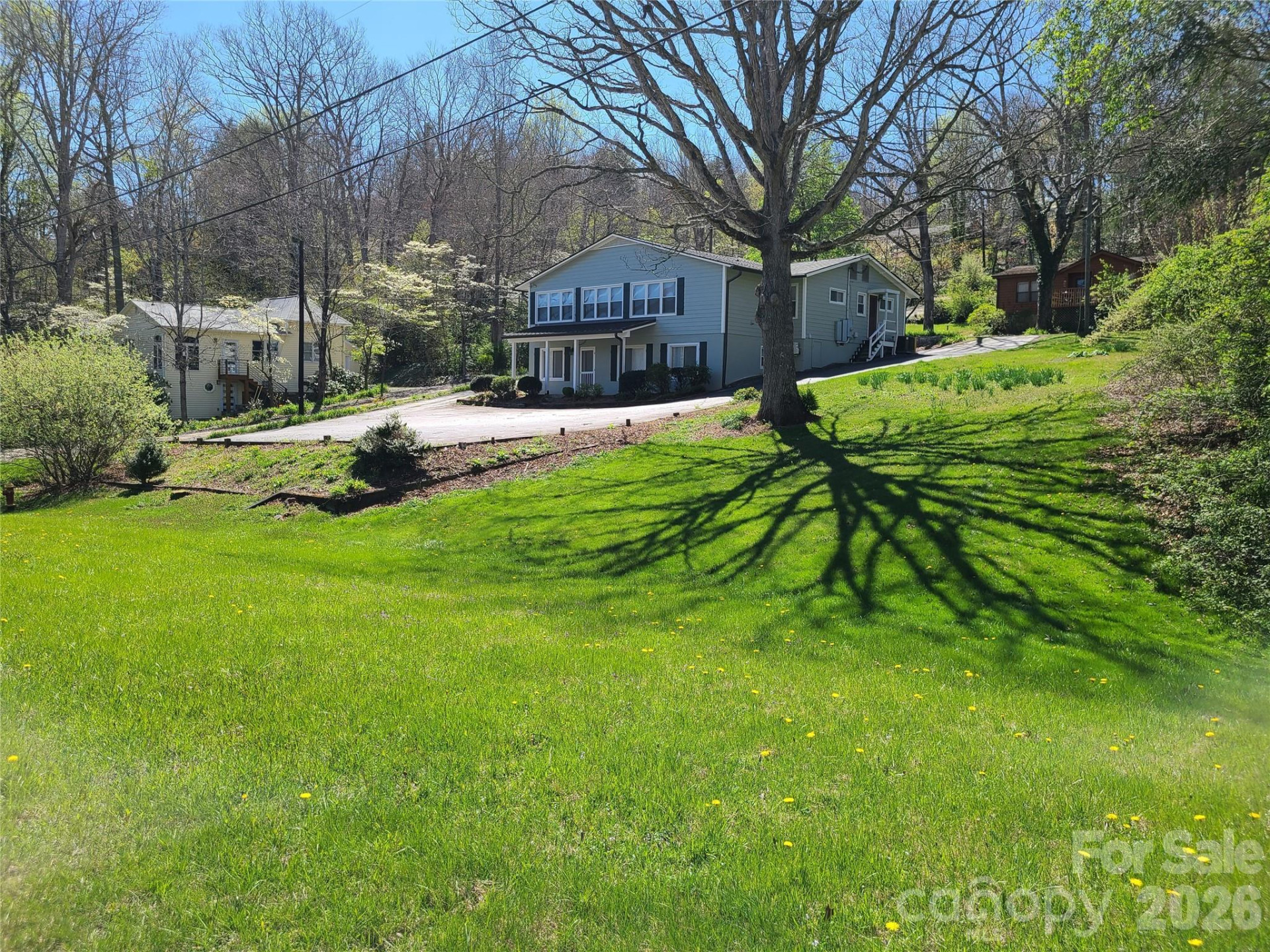 106 Yates Avenue - Photo 3