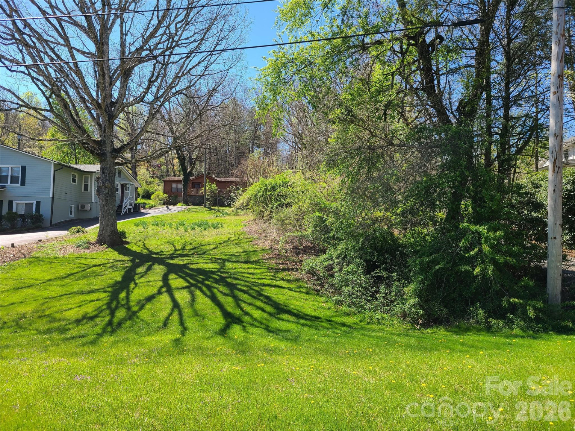106 Yates Avenue - Photo 4