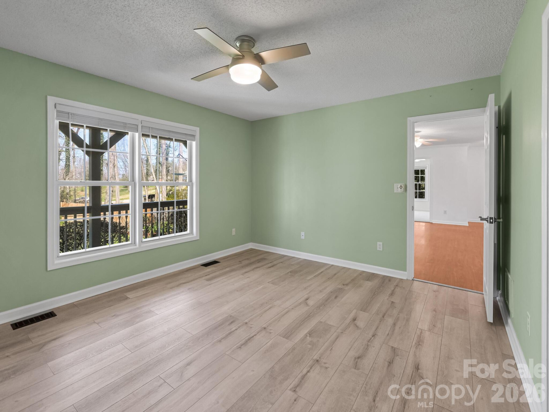 150 Westview Drive - Photo 15