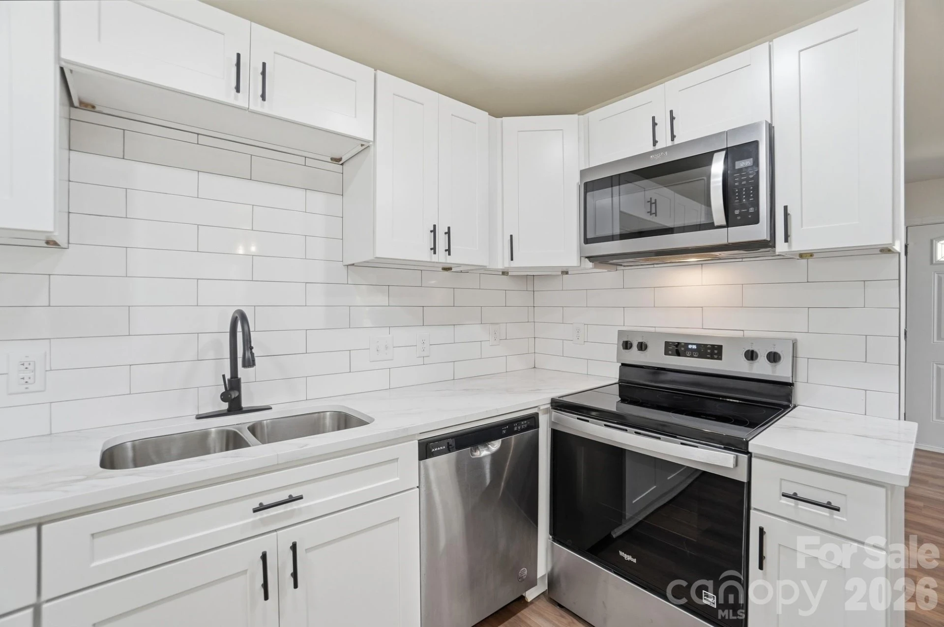 6608 Rosecran Drive - Photo 12