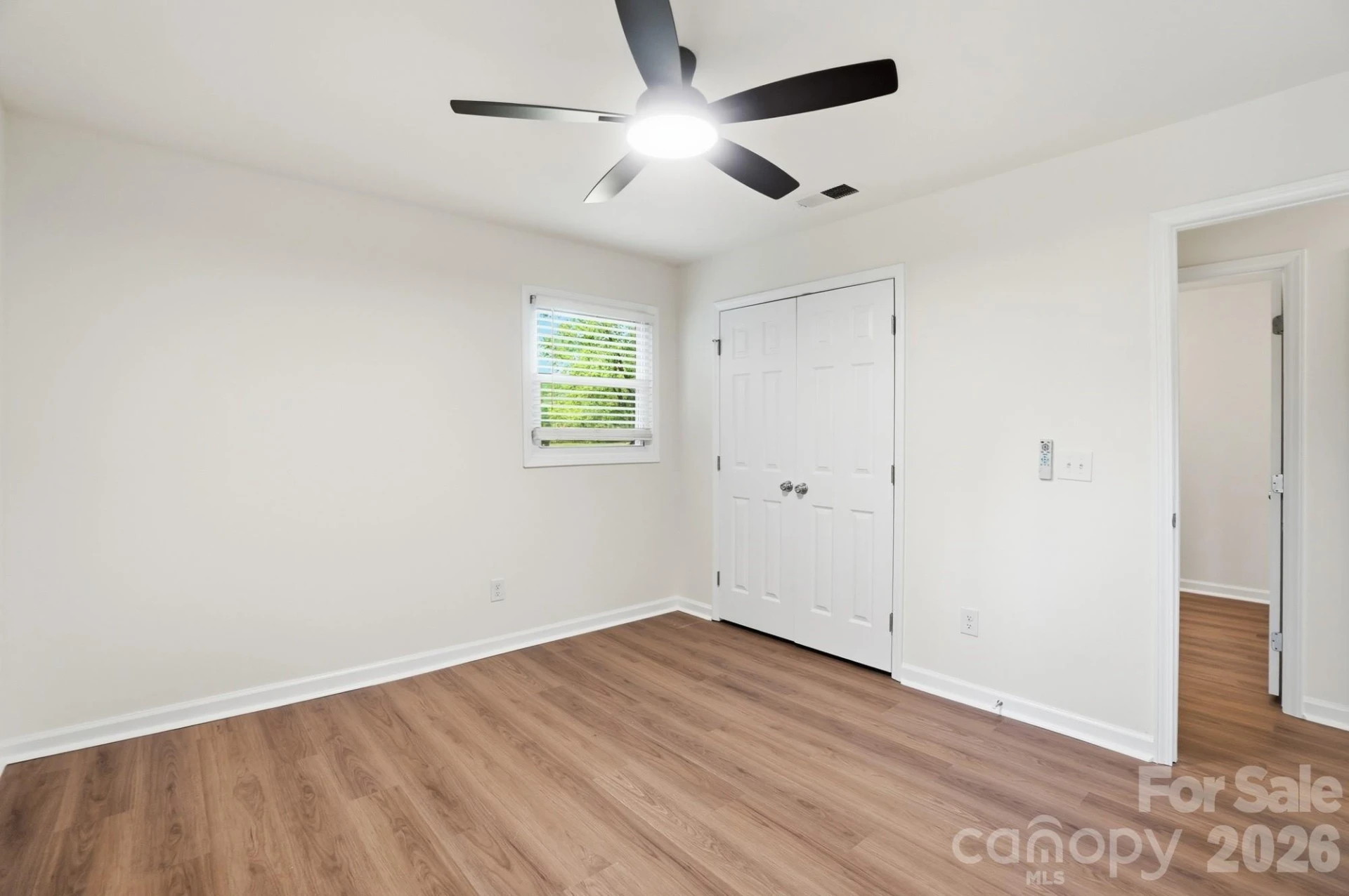 6608 Rosecran Drive - Photo 18