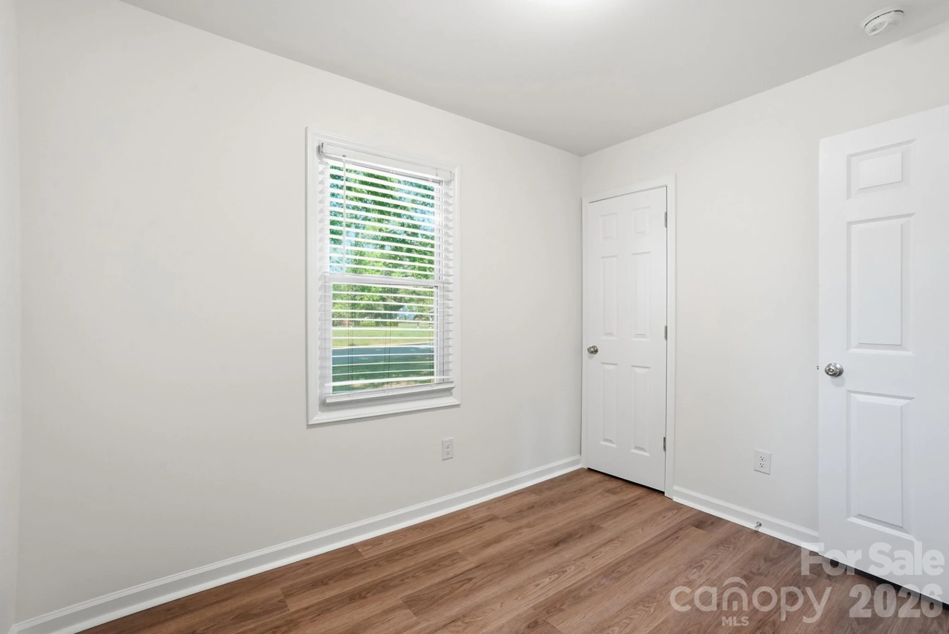 6608 Rosecran Drive - Photo 23