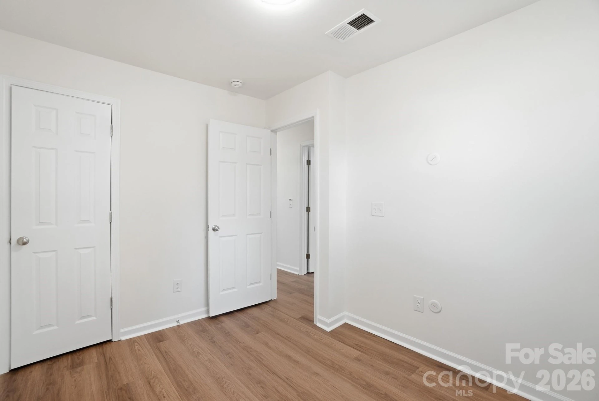 6608 Rosecran Drive - Photo 24